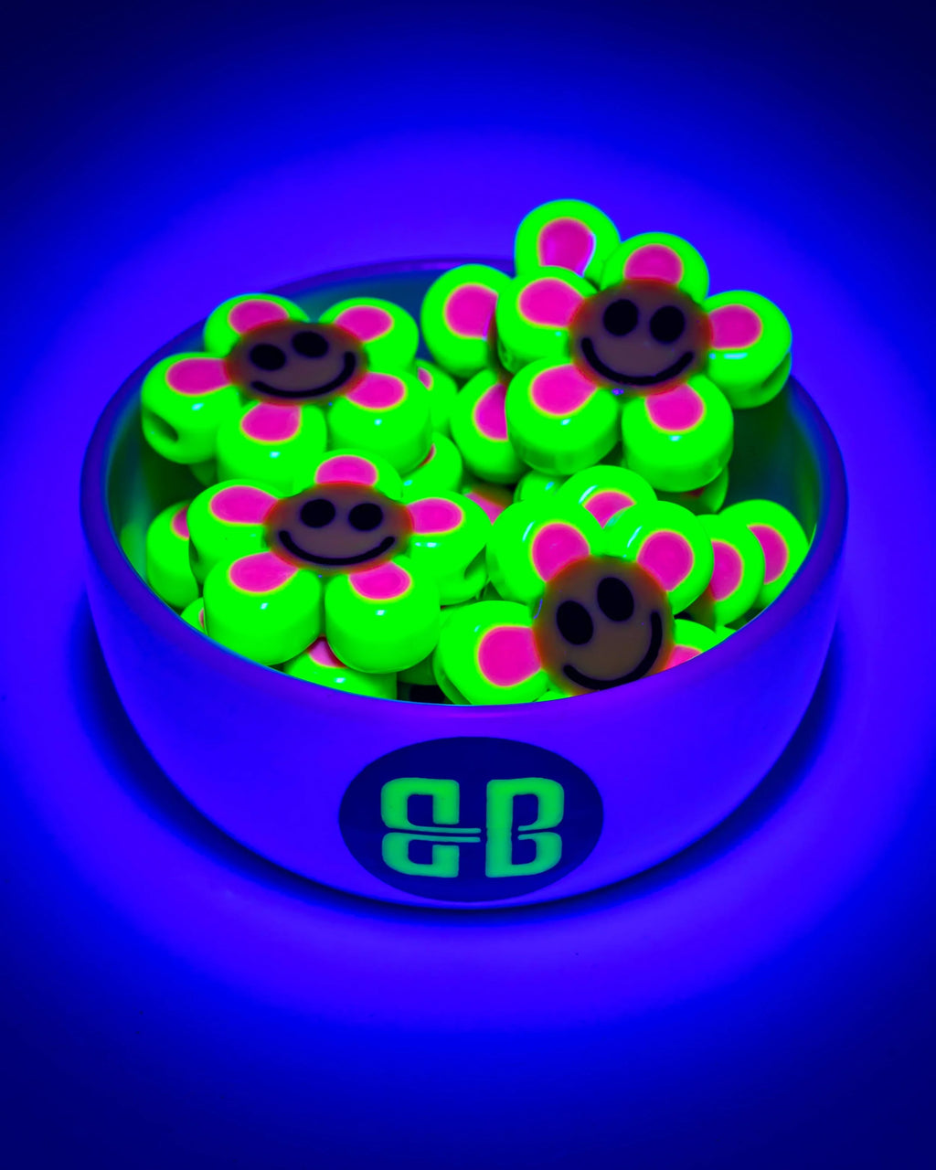 Jumbo Smiley Flower Beads